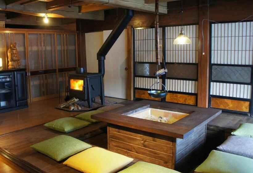 Pensión 白馬の黒馬　darkhorse @hakuba