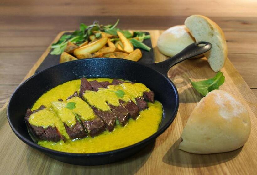 Pensión 白馬の黒馬　darkhorse @hakuba