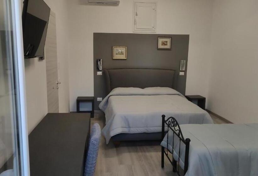 ペンション La Rondine Bed