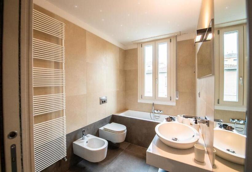 پانسیون 350 M Dall Ospedale Maggiore L Parcheggio Privato Free L Nova Galileo