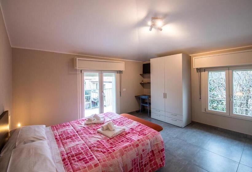 پانسیون 350 M Dall Ospedale Maggiore L Parcheggio Privato Free L Nova Galileo