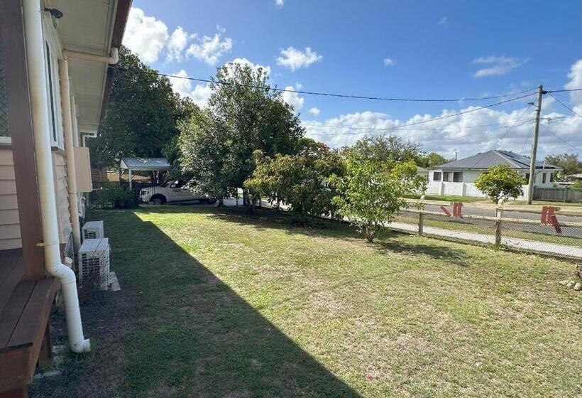 پانسیون Zen Escape Guest House  Hidden Little Gem, Funky Corner, Boutique Granny Flat