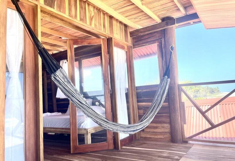 פנסיון Hostal Mocambo Beach