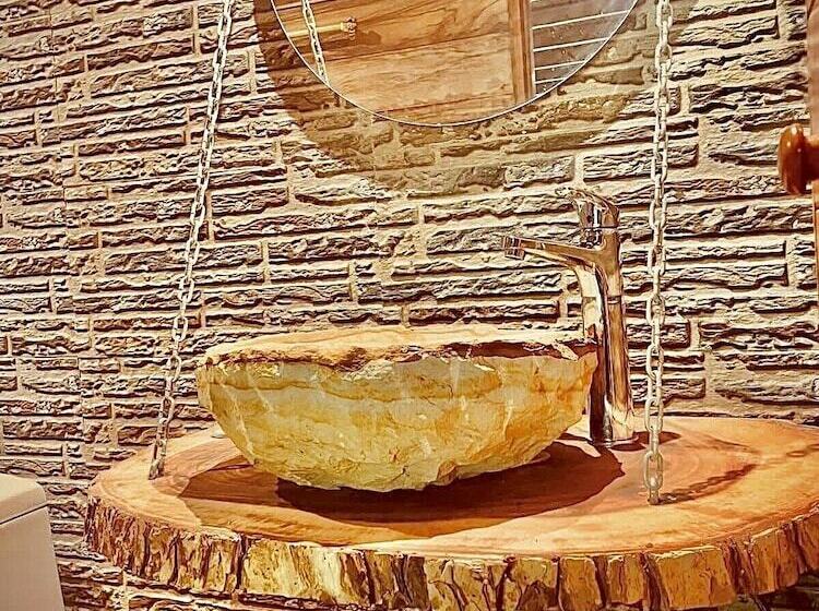 پانسیون Hostal Mocambo Beach