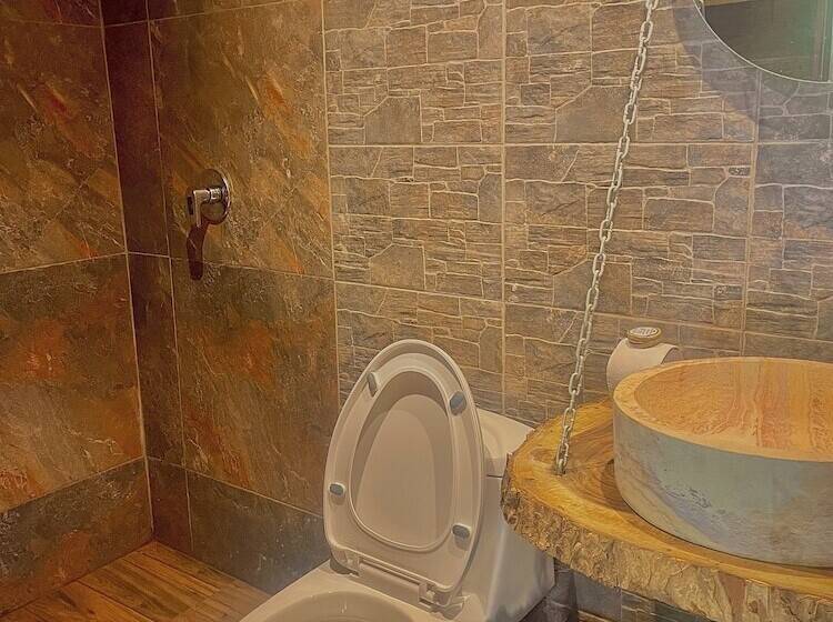 פנסיון Hostal Mocambo Beach