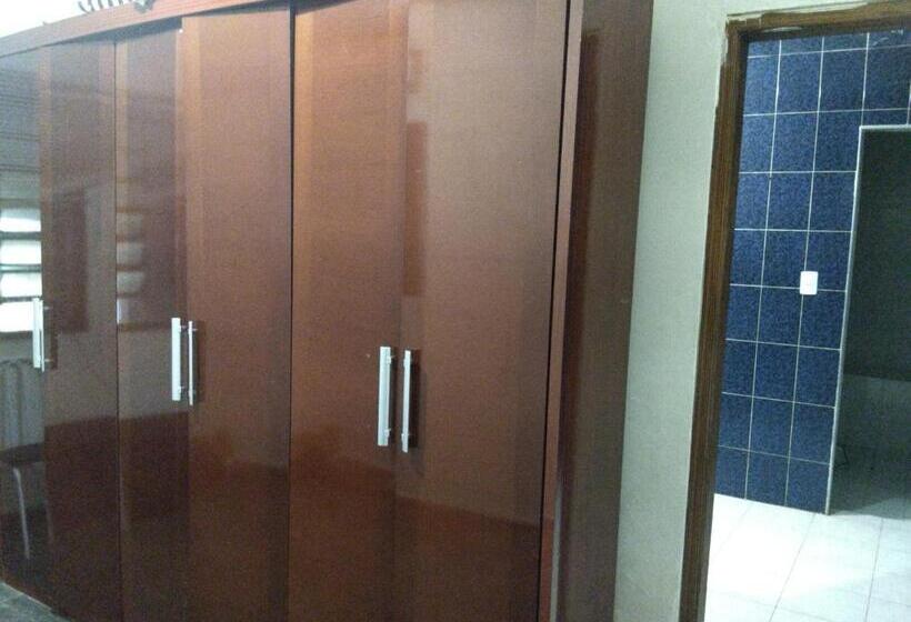 ペンション Hostel Família Campineira