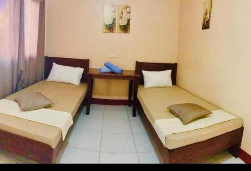 پانسیون Jbr Tourist Inn   Port Barton