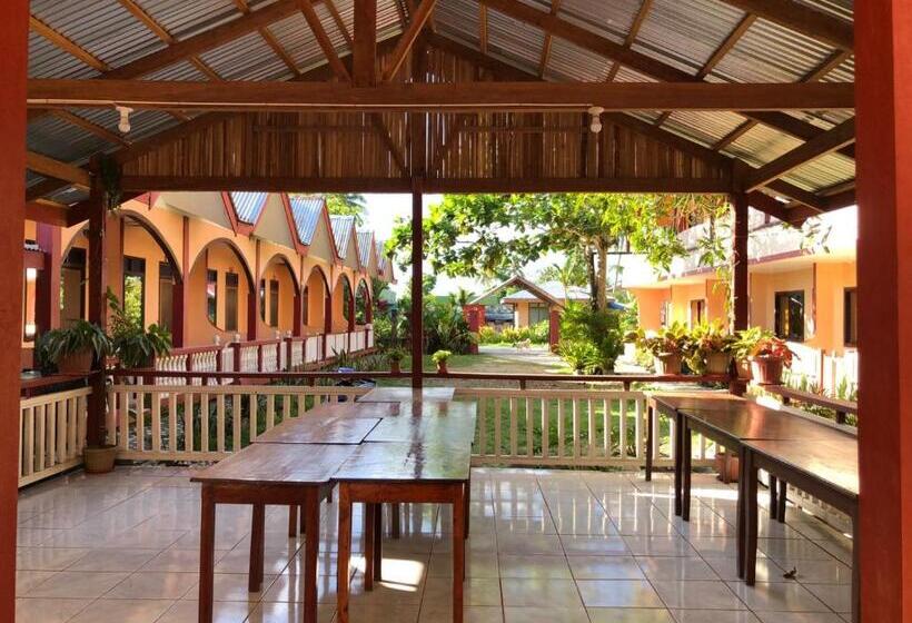 پانسیون Jbr Tourist Inn   Port Barton