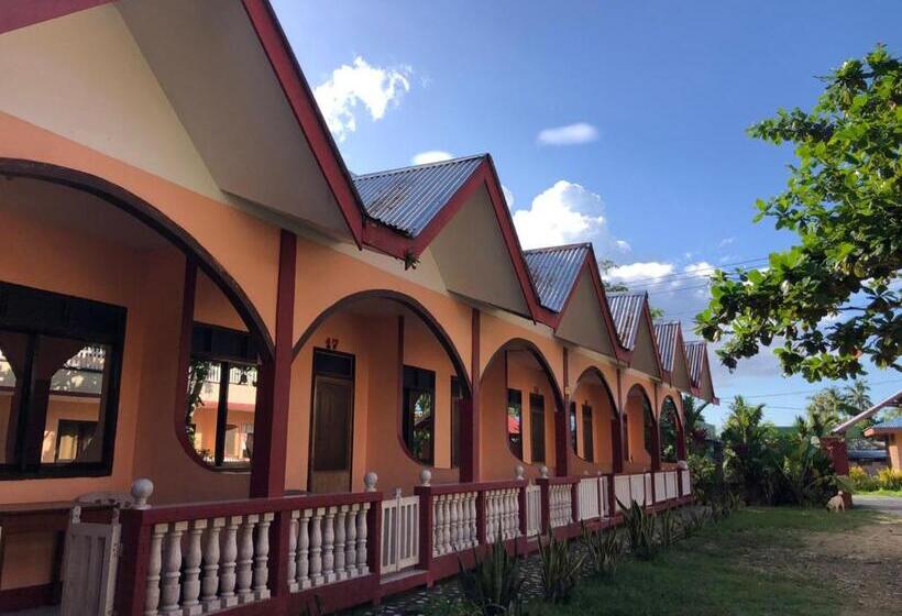 پانسیون Jbr Tourist Inn   Port Barton