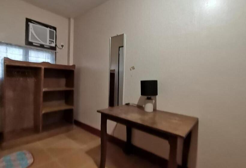 پانسیون Jbr Tourist Inn   Port Barton