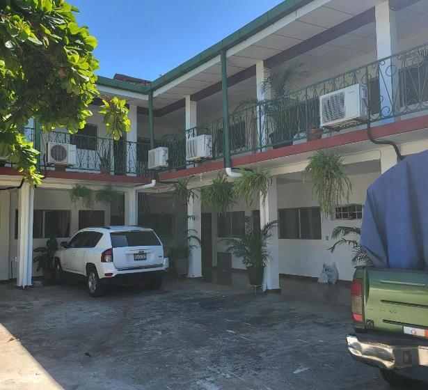 פנסיון La Casa De Don Carlos