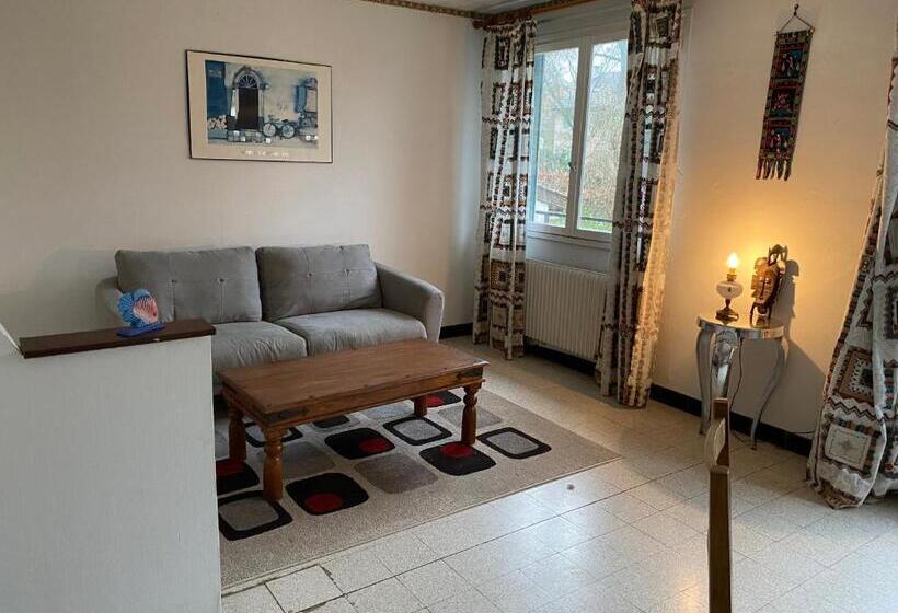 Пансион Les Fauvettes