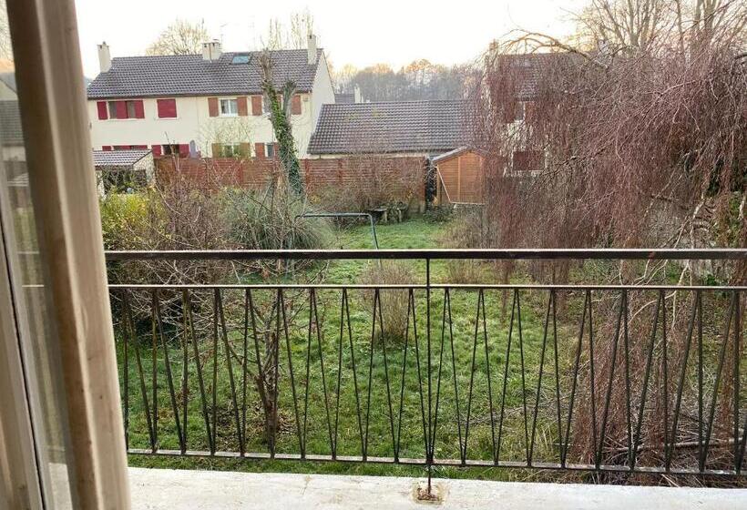 Пансион Les Fauvettes