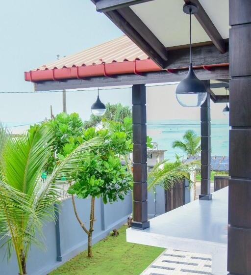 פנסיון Muthu Villa 94 Midigama