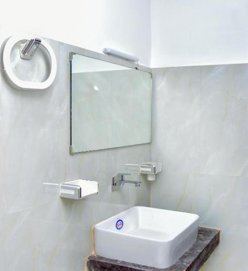 פנסיון Muthu Villa 94 Midigama