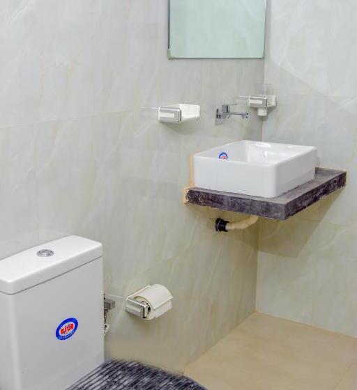 פנסיון Muthu Villa 94 Midigama