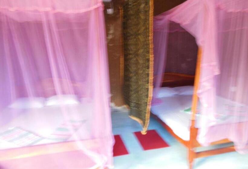 펜션 Natural Holiday