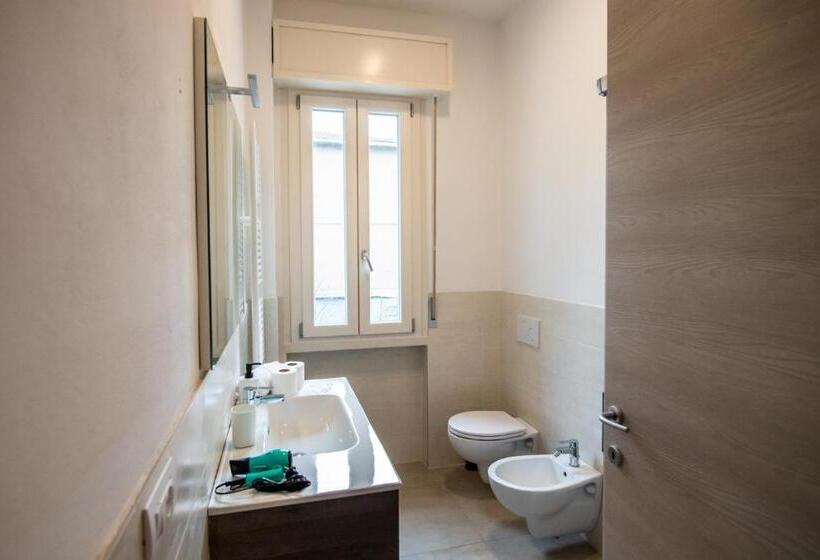 پانسیون 350 M Dall Ospedale Maggiore L Parcheggio Privato Free L Nova Galileo