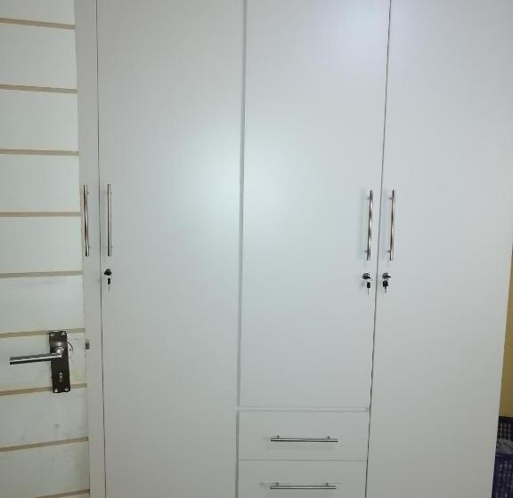 פנסיון Okuhle Guest House