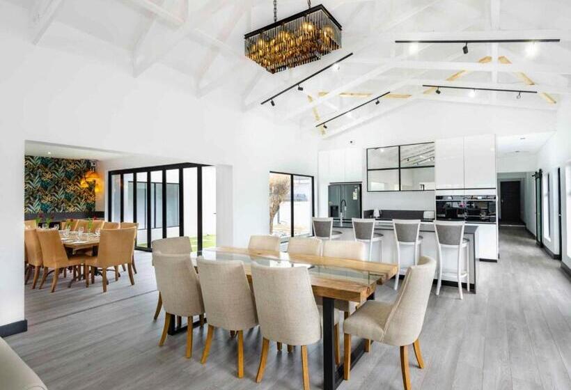 Пансион Panorama Villa