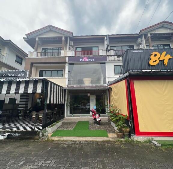 膳宿费 Petunya Phuket Guest House