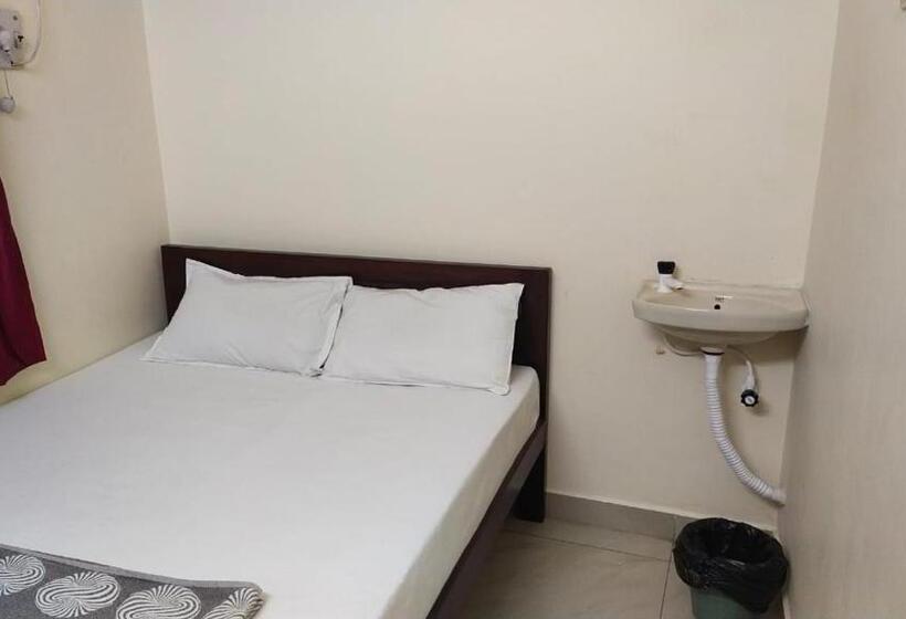 פנסיון Puducherry Residency