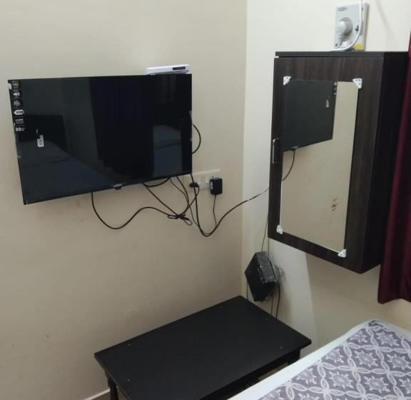 פנסיון Puducherry Residency