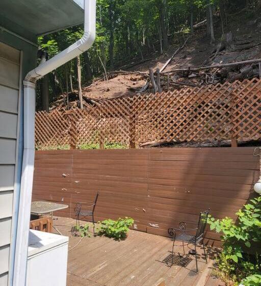 پانسیون Rock Pad Airbnb