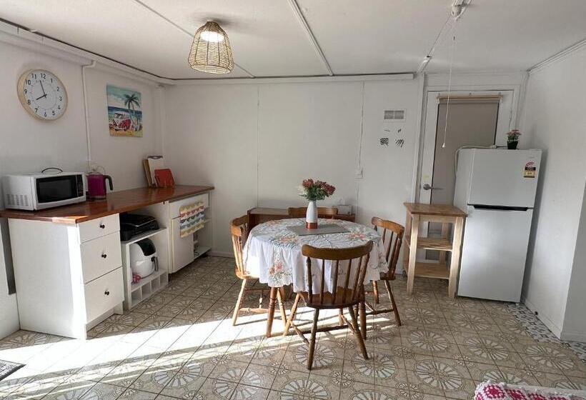 پانسیون Zen Escape Guest House  Romantic Escape, Cozy Delight, Oasis Suite