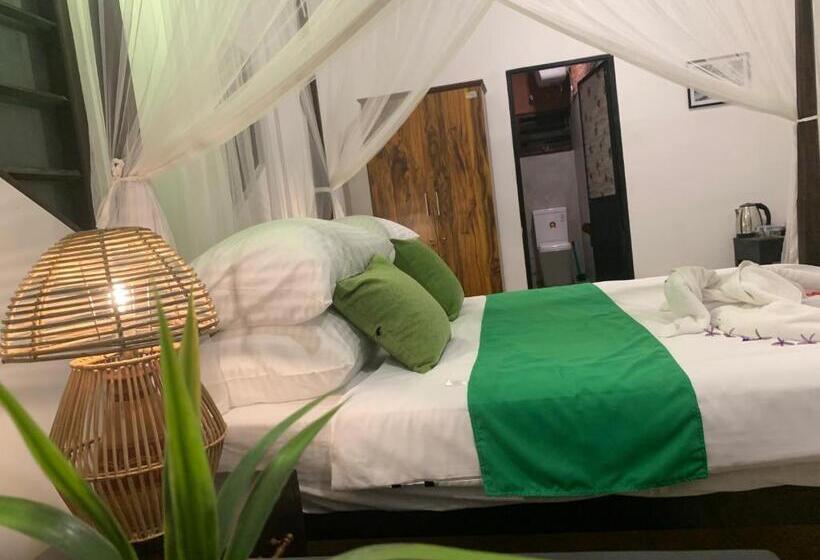 بنسيون Samadhi Garden