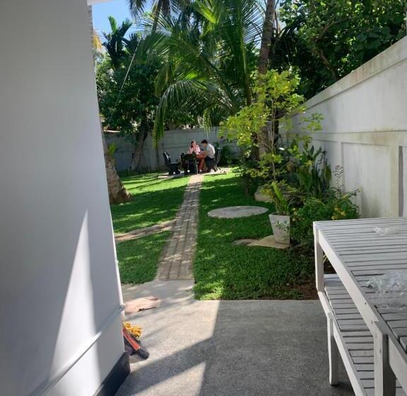 بنسيون Samadhi Garden