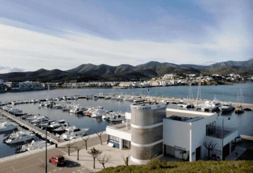 Пансион Santa Parascheva Can Pau