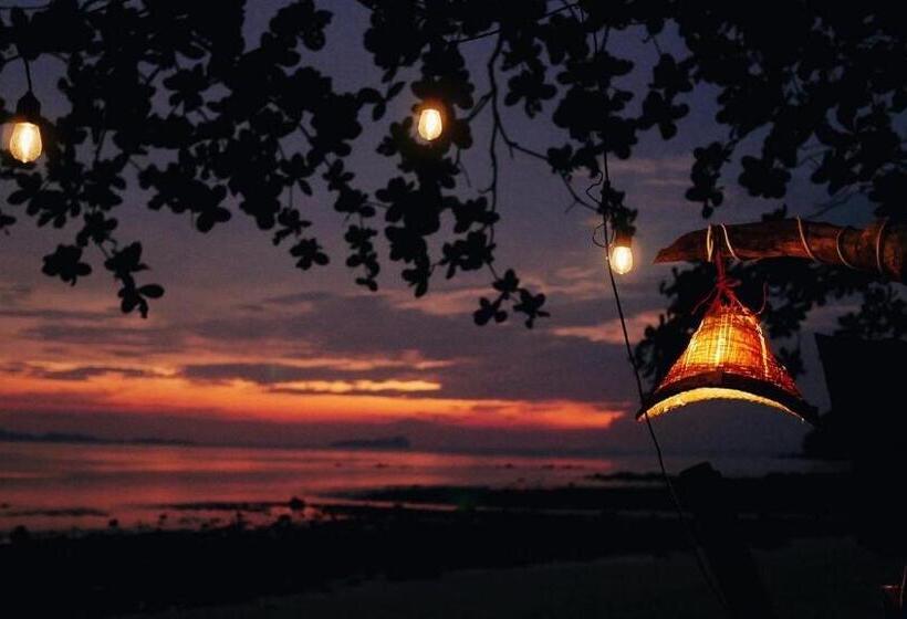 פנסיון Simple Life Bungalows