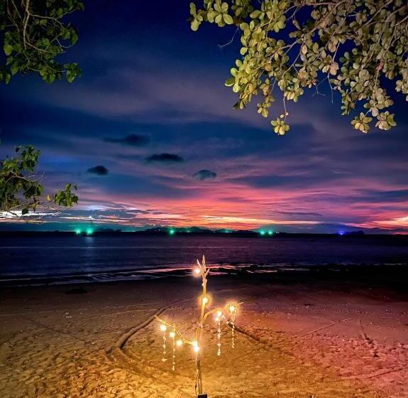 פנסיון Simple Life Bungalows