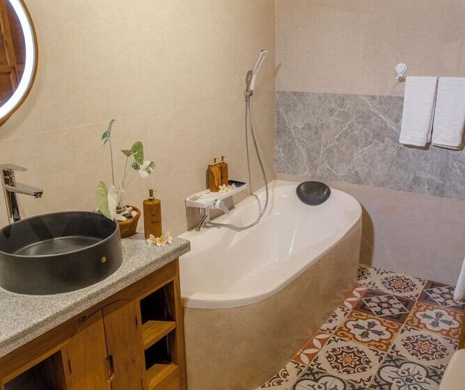 פנסיון Taman Prabhawa