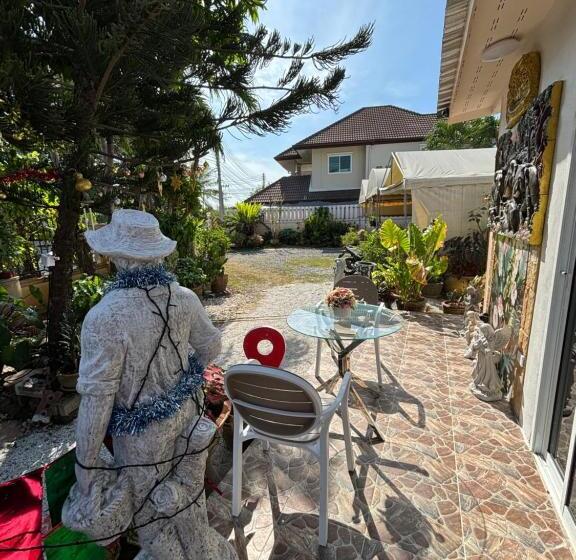 Pensão The Stone Guest House