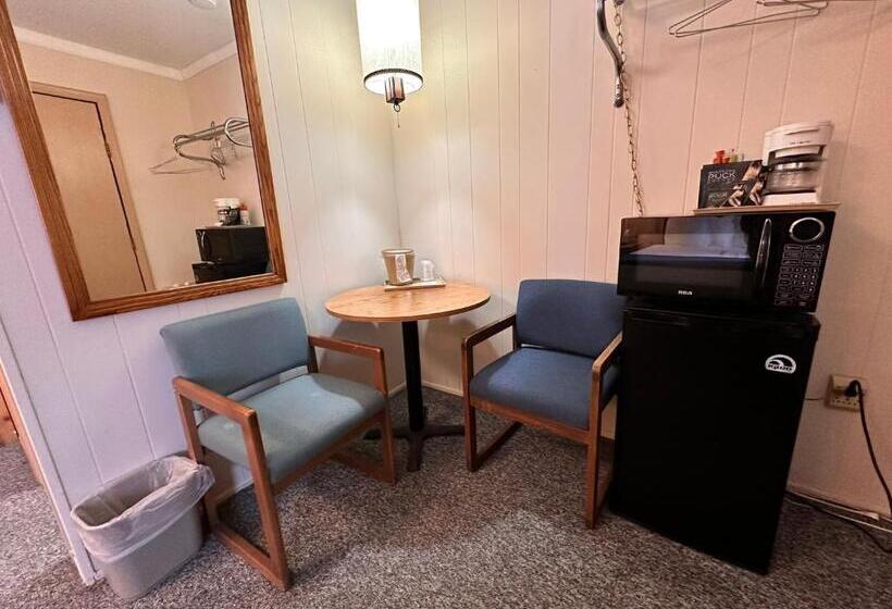 بنسيون Ute Bluff Lodge, Cabins And Rv Park