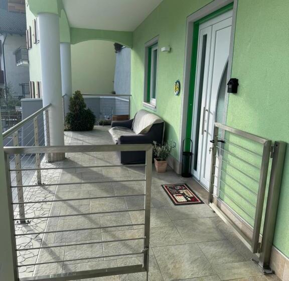 פנסיון Villa Zoe   Suite Con Sauna