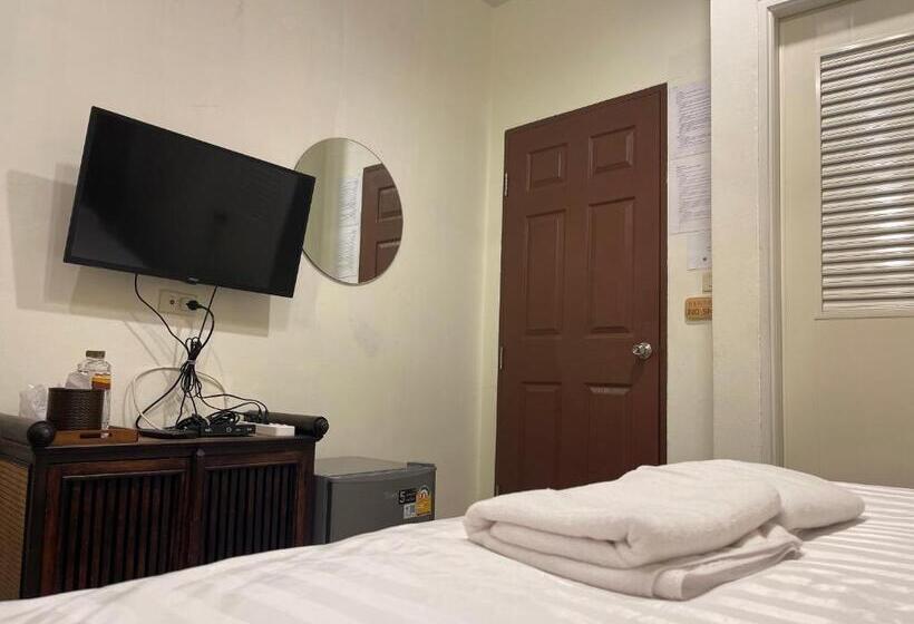 Pensió เวลาและนาที Wella&natee