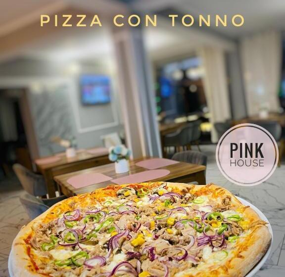 Pensiunea Pink House Runcu