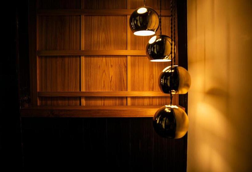 فندق صغير オーベルジュ キャトル セゾン 宗像