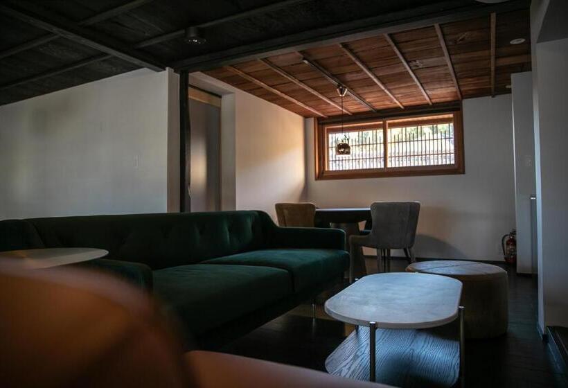 فندق صغير オーベルジュ キャトル セゾン 宗像