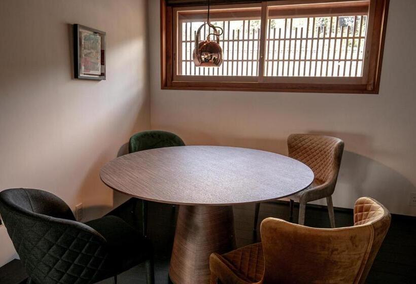 فندق صغير オーベルジュ キャトル セゾン 宗像