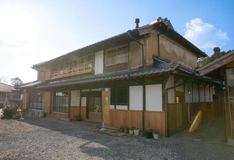 فندق صغير オーベルジュ キャトル セゾン 宗像