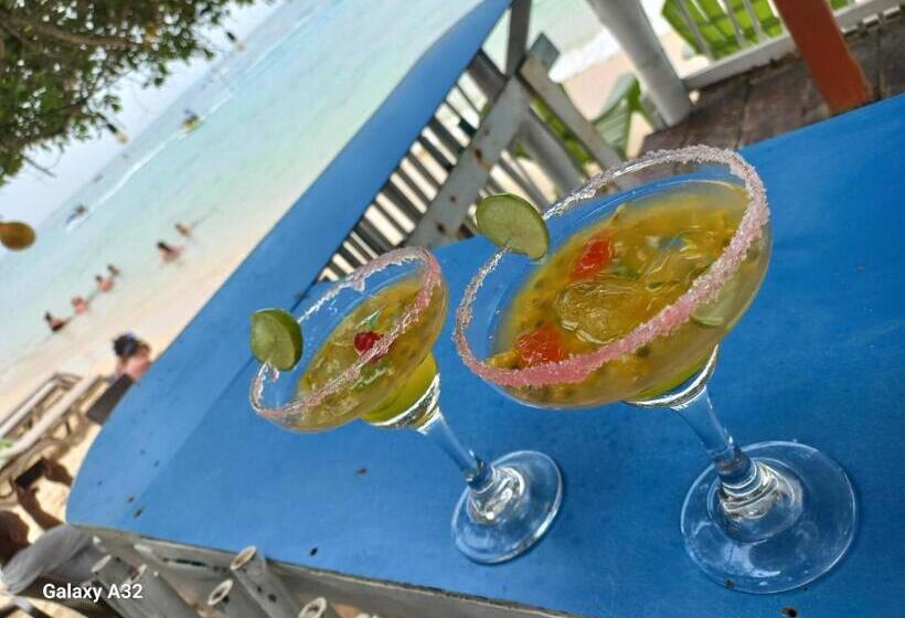 旅馆 Hugos Place Baru