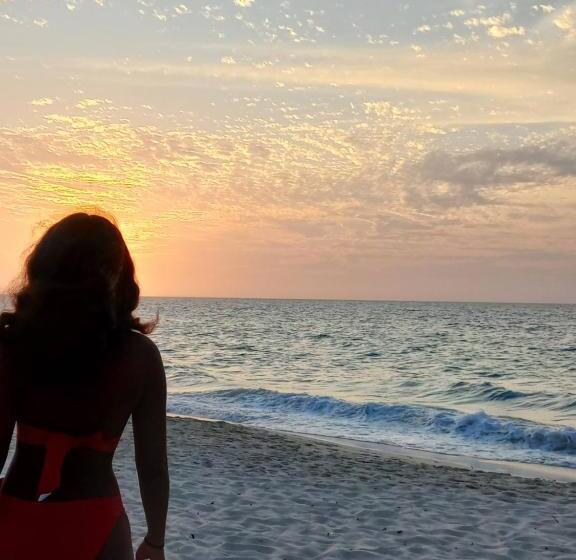 旅馆 Hugos Place Baru