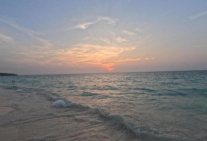 旅馆 Hugos Place Baru