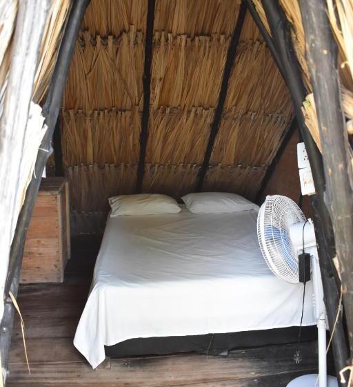 旅馆 Hugos Place Baru