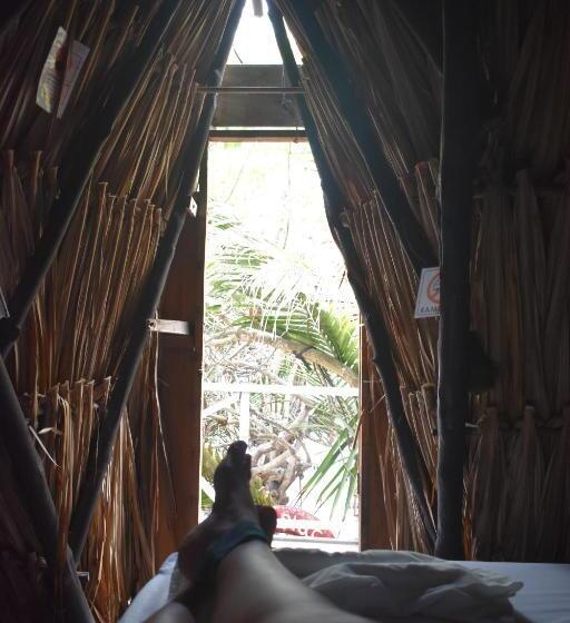 旅馆 Hugos Place Baru