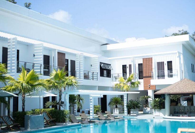 Asaricha Tropical Beach Resort